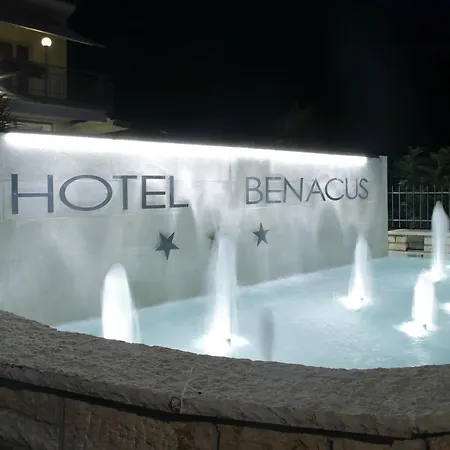 Eco Benacus Otel 3*