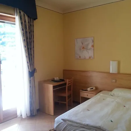 Eco Benacus Hotell Malcesine